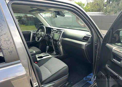 2021 Toyota 4Runner Sr5/Sr5 Premium из США, поврежденный, VIN JTEMU5JR6M5902253